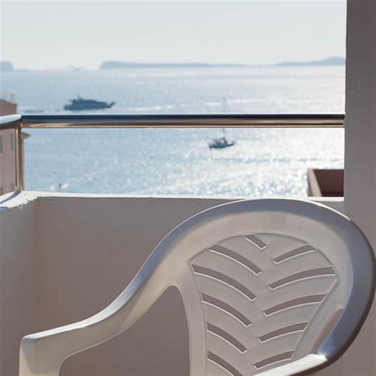 Apartamentos El Moro Sant Antoni de Portmany Pokój zdjęcie